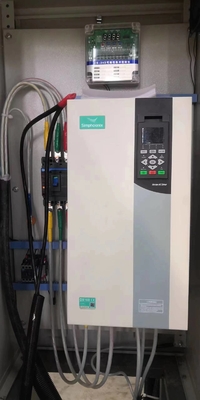 DL100-4T0007B 刻印機シンプフェニックス用ユニバーサル周波数インバーター 0.75KW